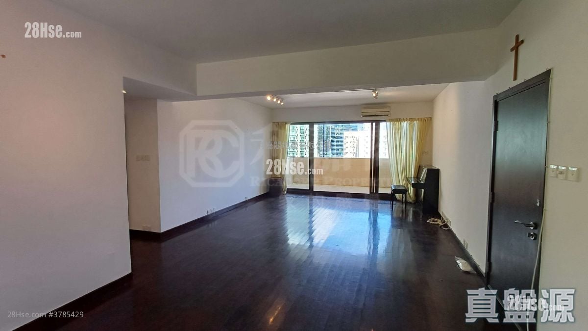 Man Yuen Sell 3 Bedrooms , 2 Bathrooms 1,669 ft²