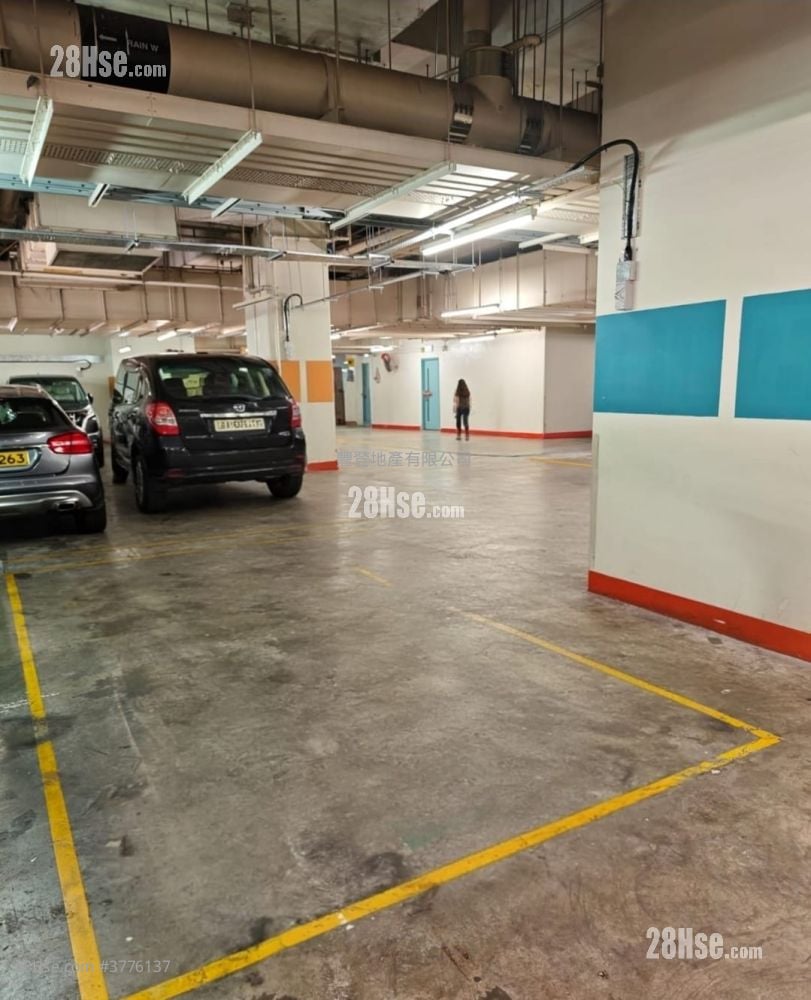 漾日居 售盘 4 房 , 3 浴室 1,681 平方尺