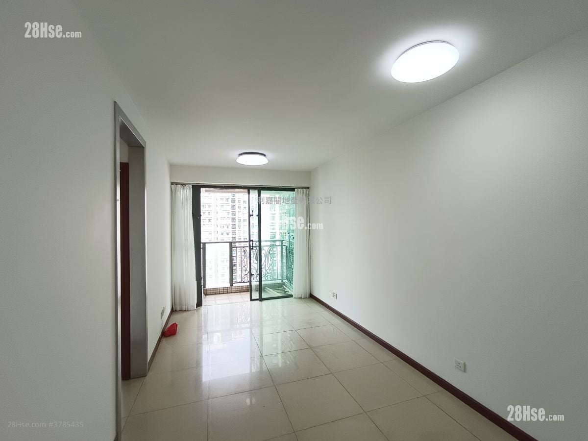 Residence Oasis Sell 2 Bedrooms , 1 Bathroom 490 ft²