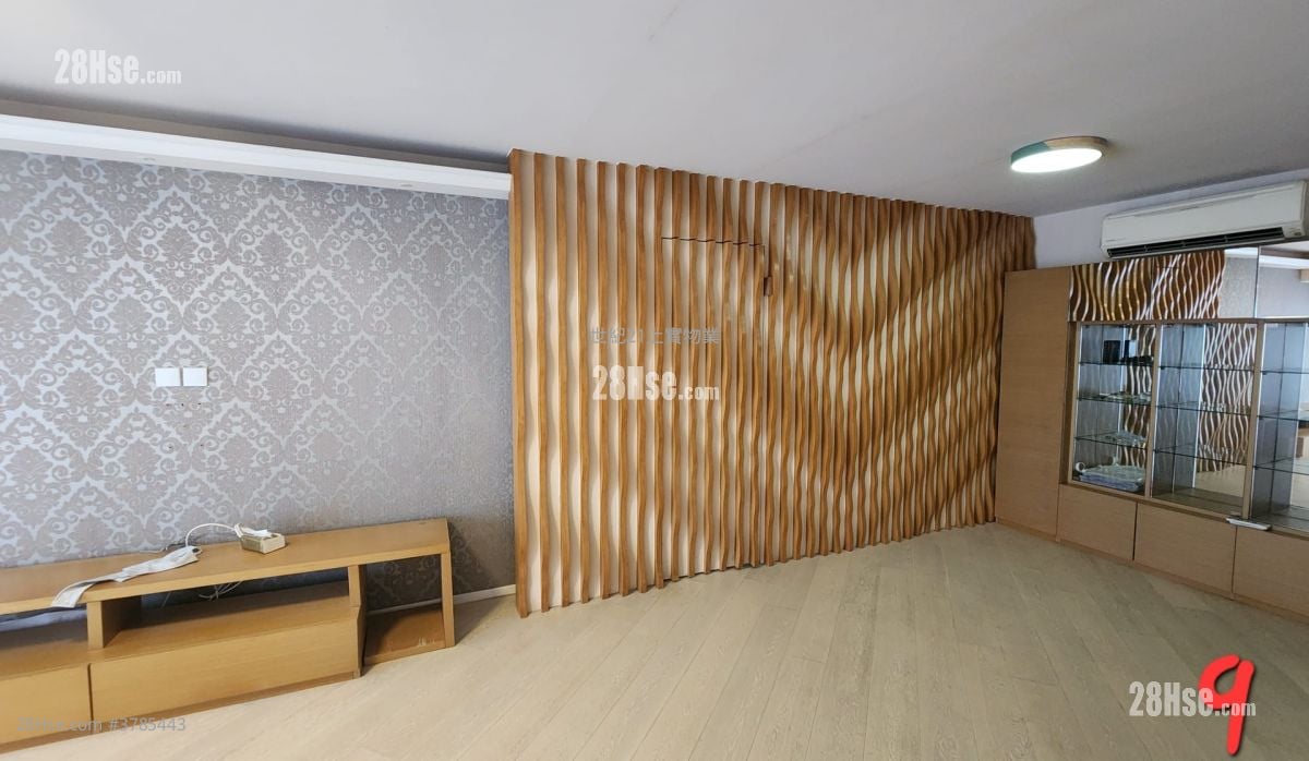 翠华园 售盘 3 房 , 2 浴室 1,122 平方尺