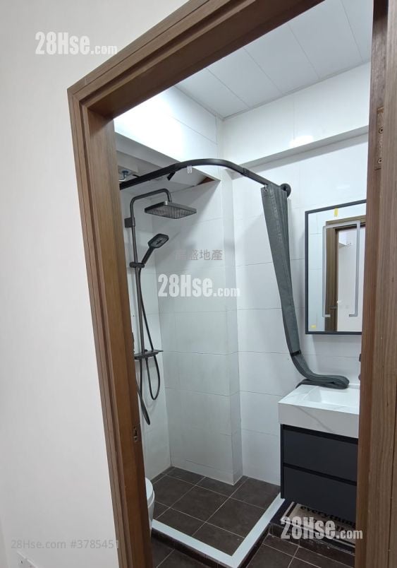 Hung Yu Mansion Sell 405 ft²