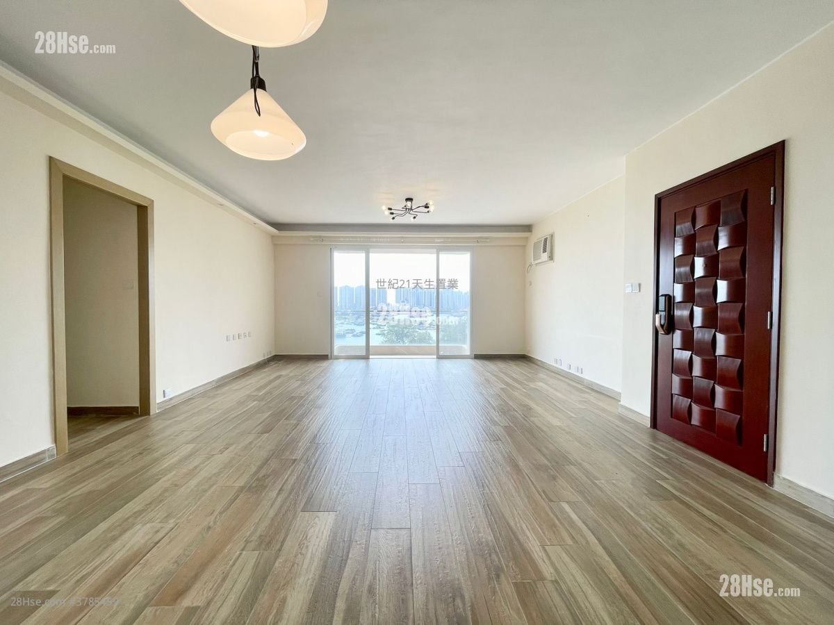 Dragon Villa Rental 4 Bedrooms , 3 Bathrooms 1,342 ft²