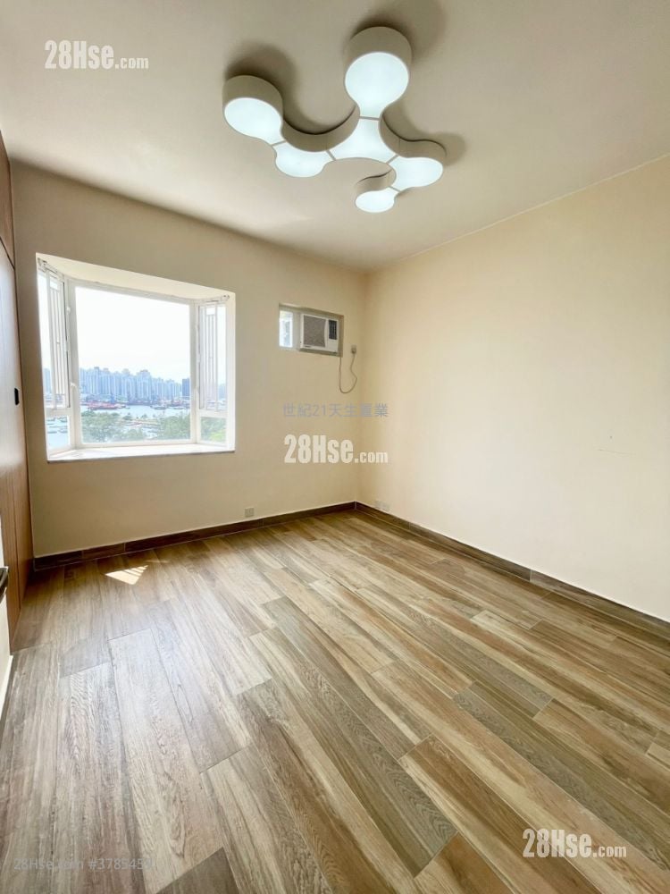 Dragon Villa Rental 4 Bedrooms , 3 Bathrooms 1,342 ft²