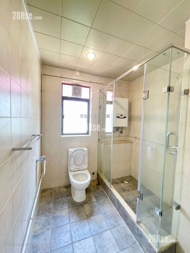 Dragon Villa Rental 4 Bedrooms , 3 Bathrooms 1,342 ft²