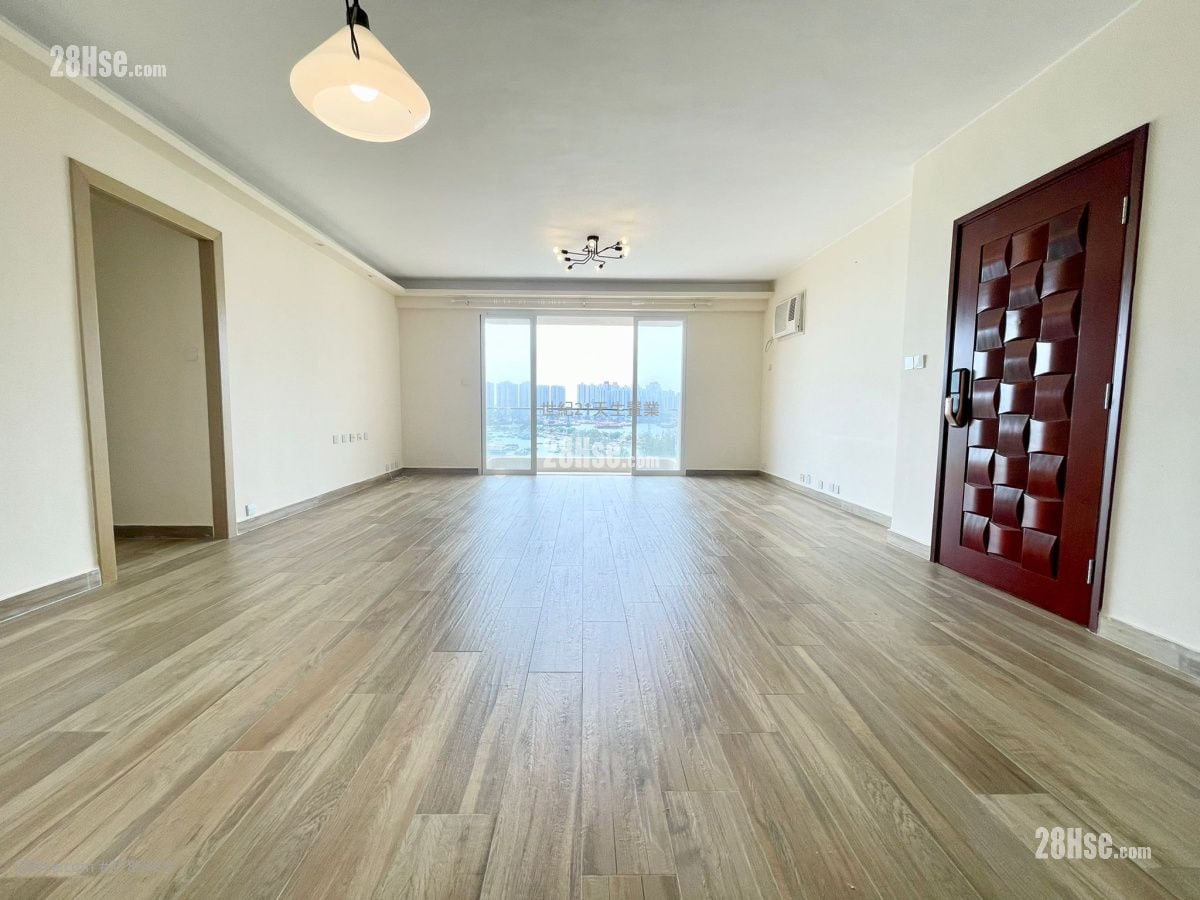 Dragon Villa Rental 4 Bedrooms , 3 Bathrooms 1,342 ft²