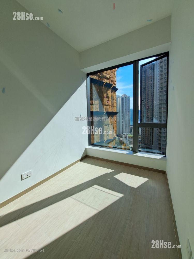 Chill Residence Rental 1 Bedroom , 1 Bathroom 341 ft²