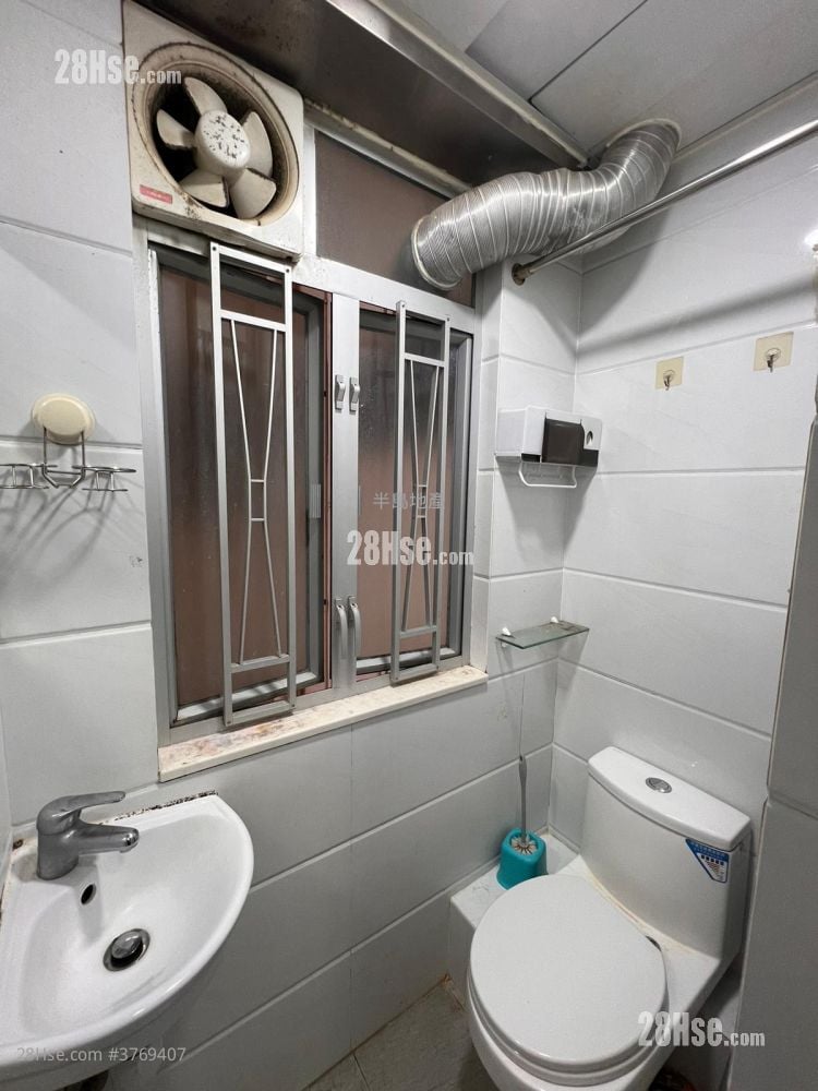 San Po Kong Mansion Rental 2 Bedrooms 275 ft²