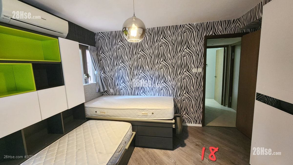 Fairyland Garden Rental 3 Bedrooms , 2 Bathrooms 1,122 ft²