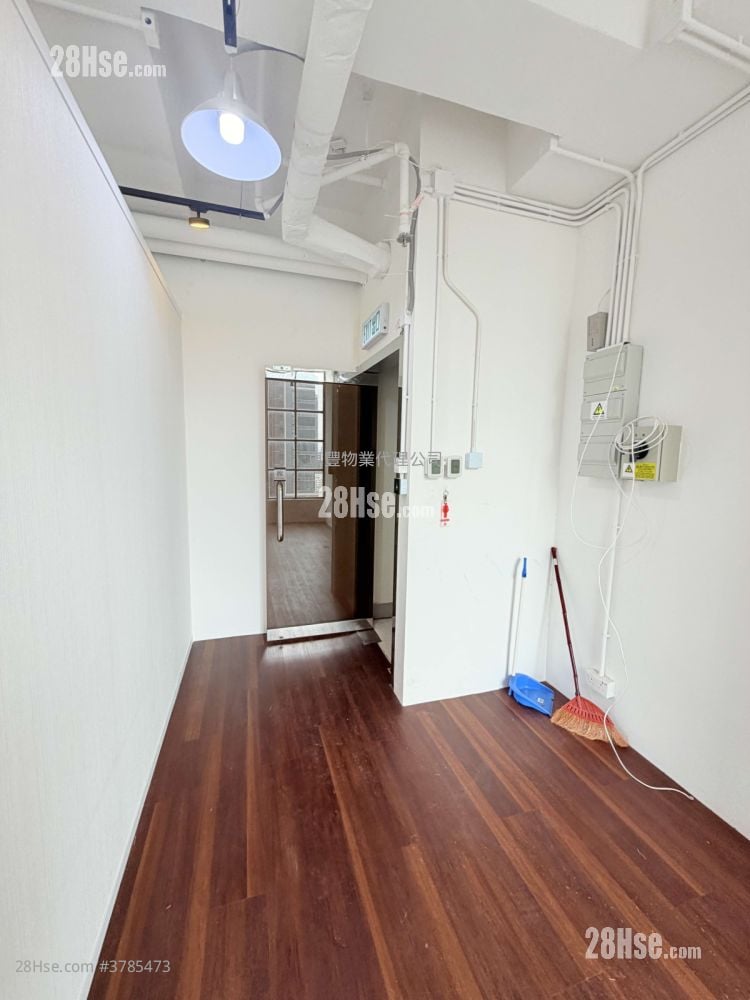 永义广场 租盘 开放式间隔 613 平方尺