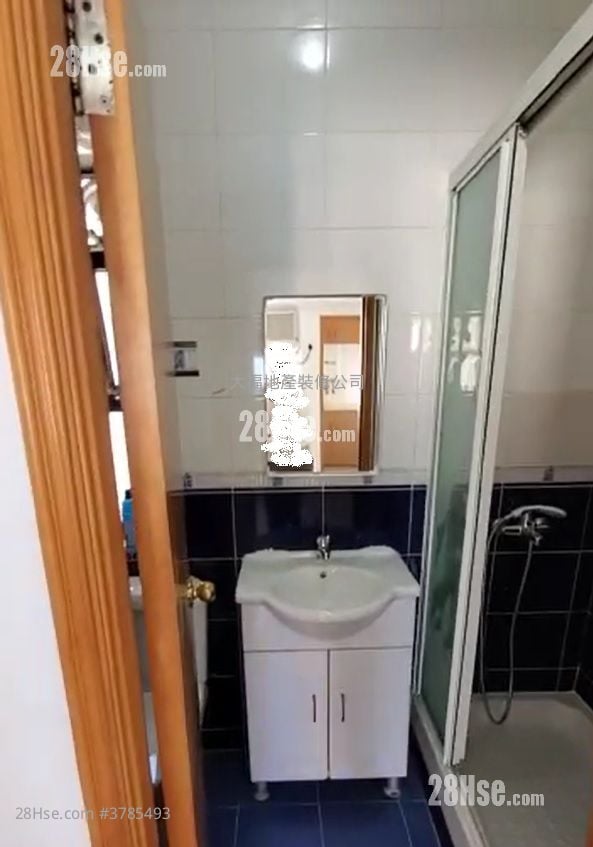 海傍大厦 售盘 2 房 , 1 浴室 363 平方尺