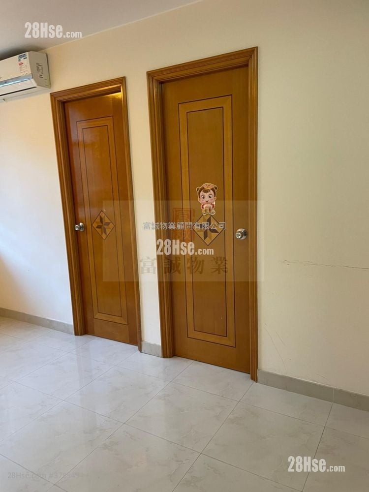 康华苑 售盘 2 房 380 平方尺