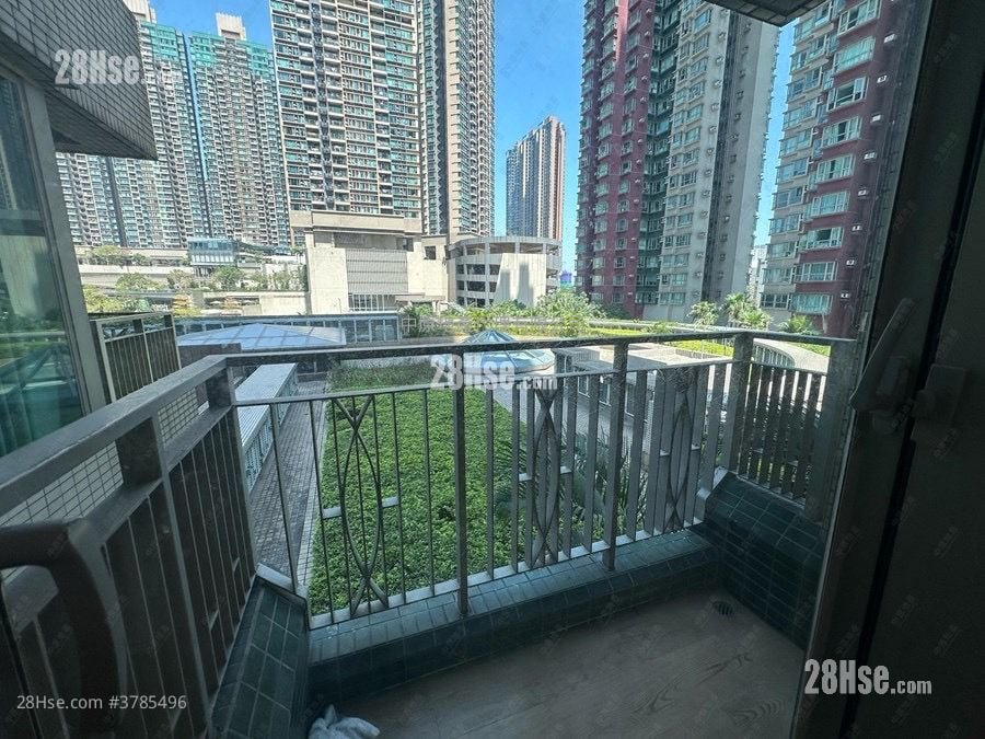 Yoho Town Sell 2 Bedrooms 463 ft²