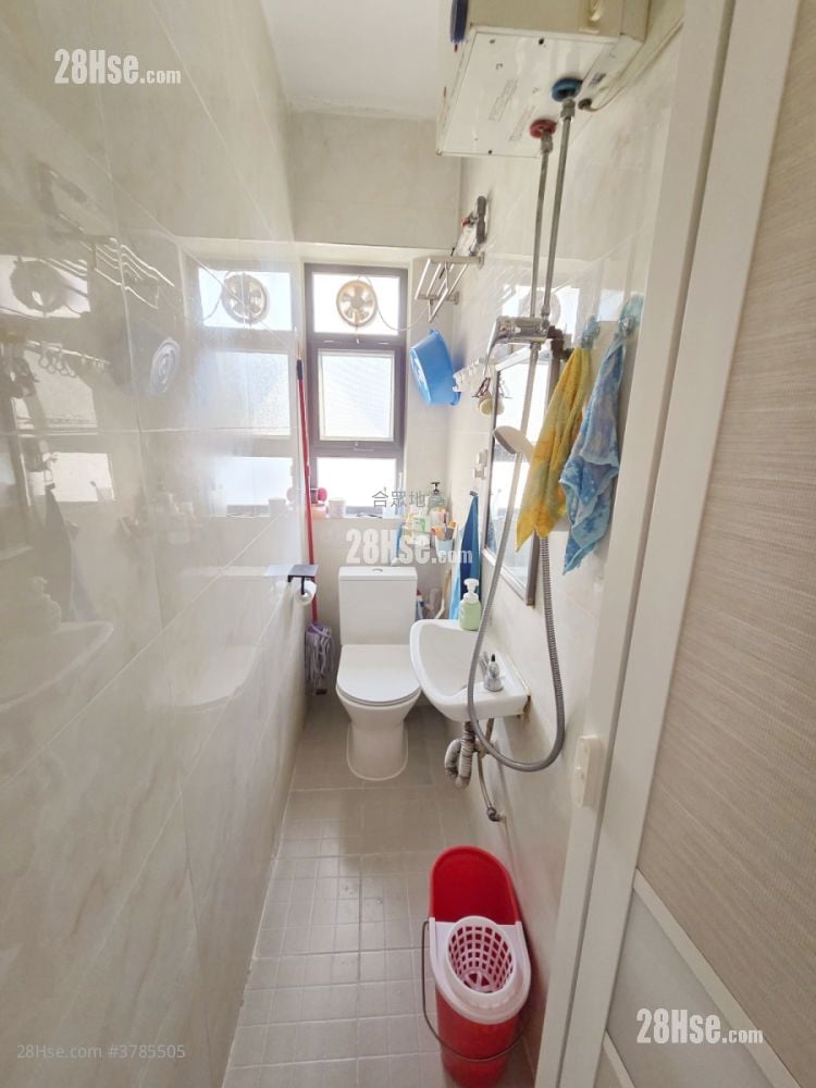 Mei Shing Building Sell 349 ft²