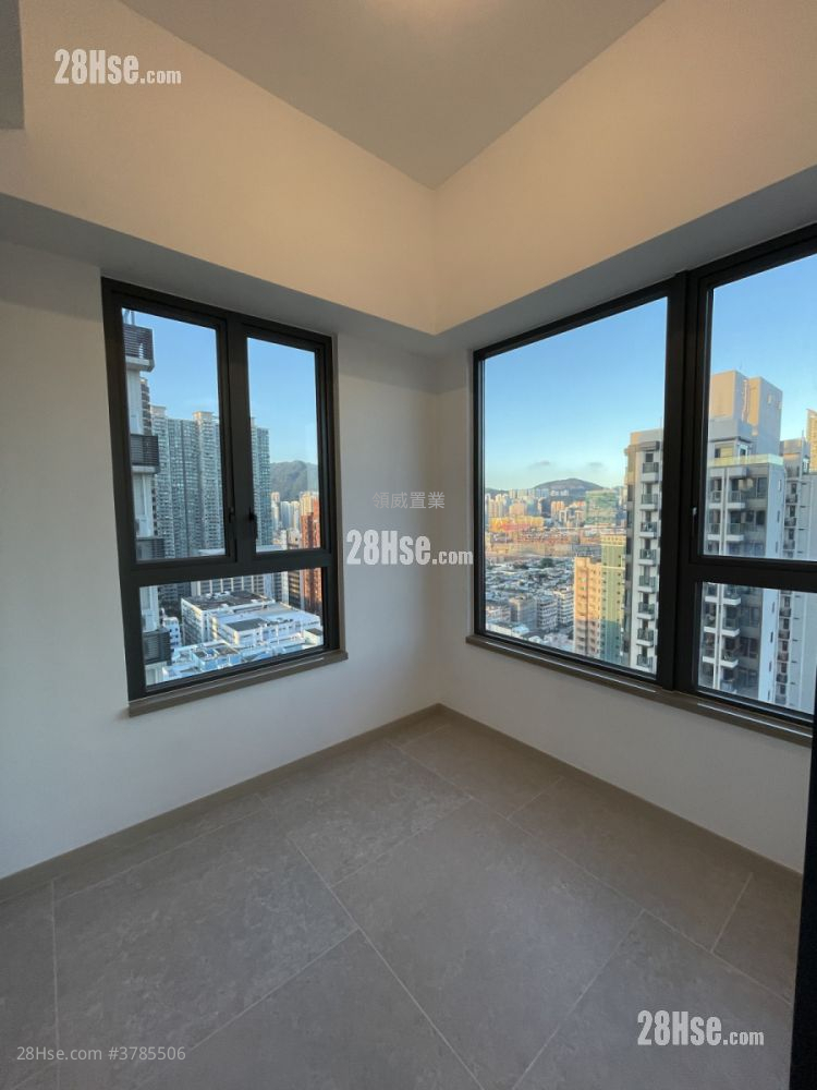 Downtown 38 售盘 1 房 , 1 浴室 309 平方尺