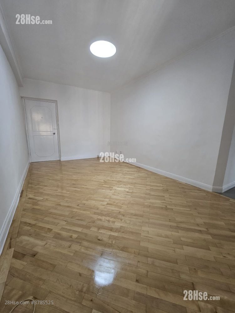 云叠花园 售盘 3 房 593 平方尺