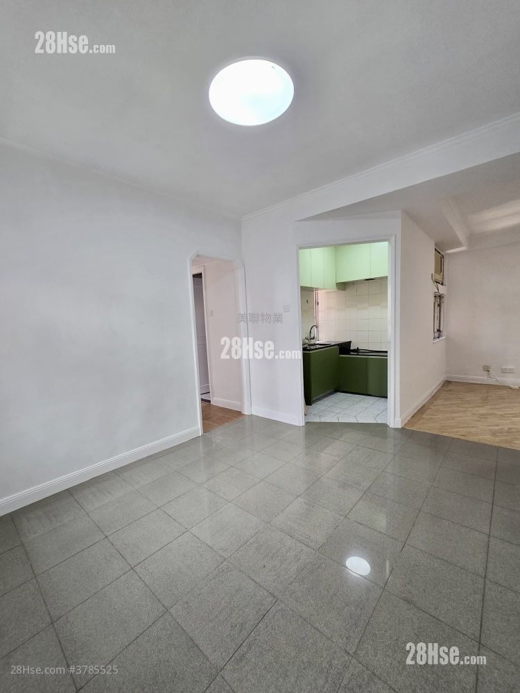 云叠花园 售盘 3 房 593 平方尺