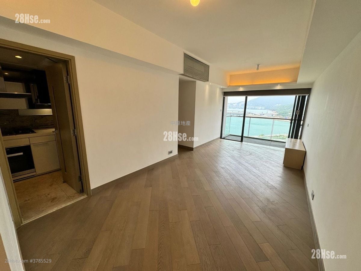 天晋 售盘 4 房 , 3 浴室 971 平方尺