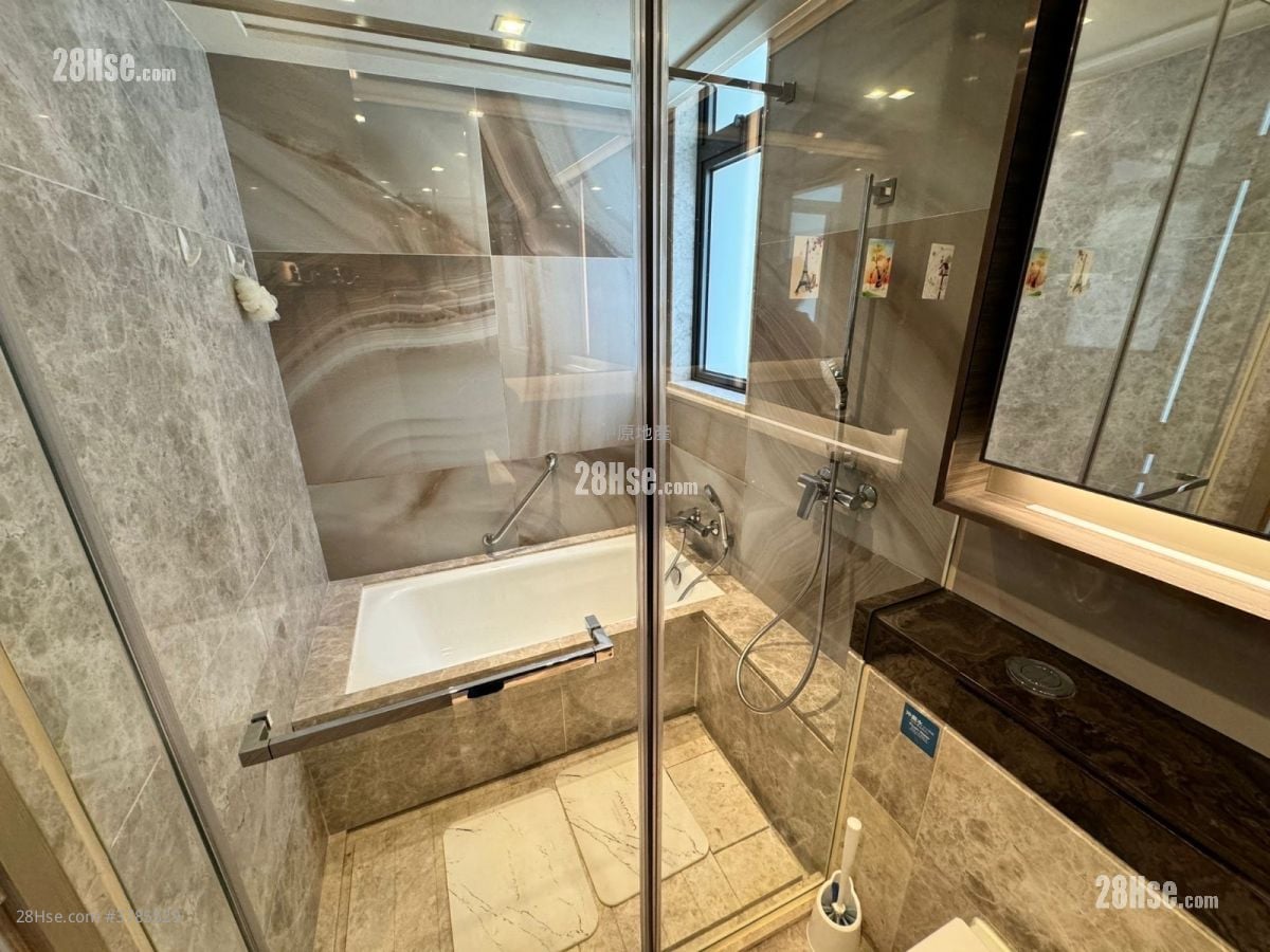 天晋 售盘 4 房 , 3 浴室 971 平方尺