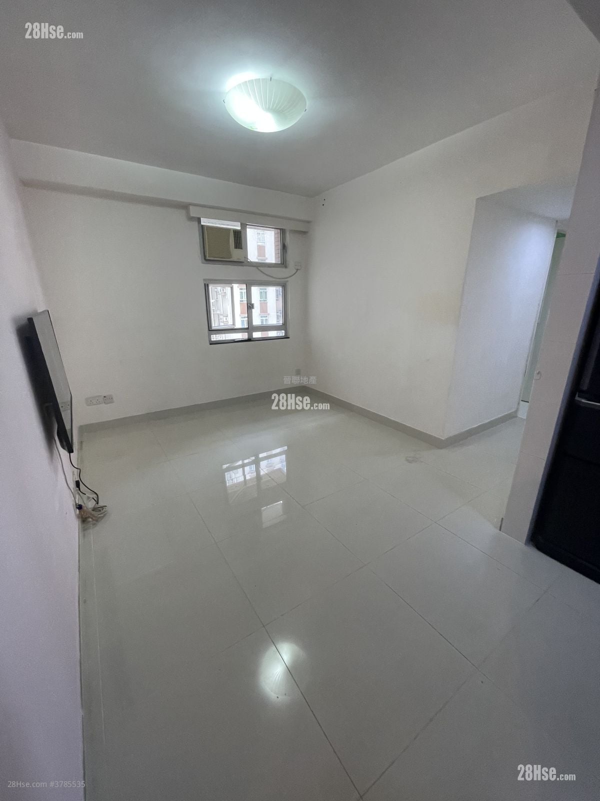 云叠花园 售盘 593 平方尺