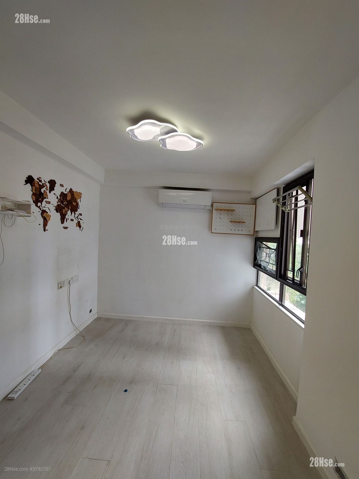 Hung Hom Gardens Rental 3 Bedrooms , 1 Bathroom 480 ft²