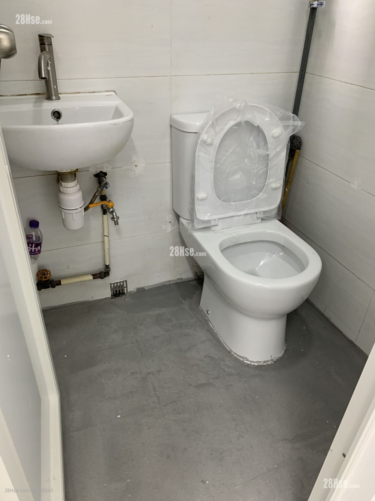 Tsun Win Factory Building Rental Studio , 1 Toilet 660 ft²