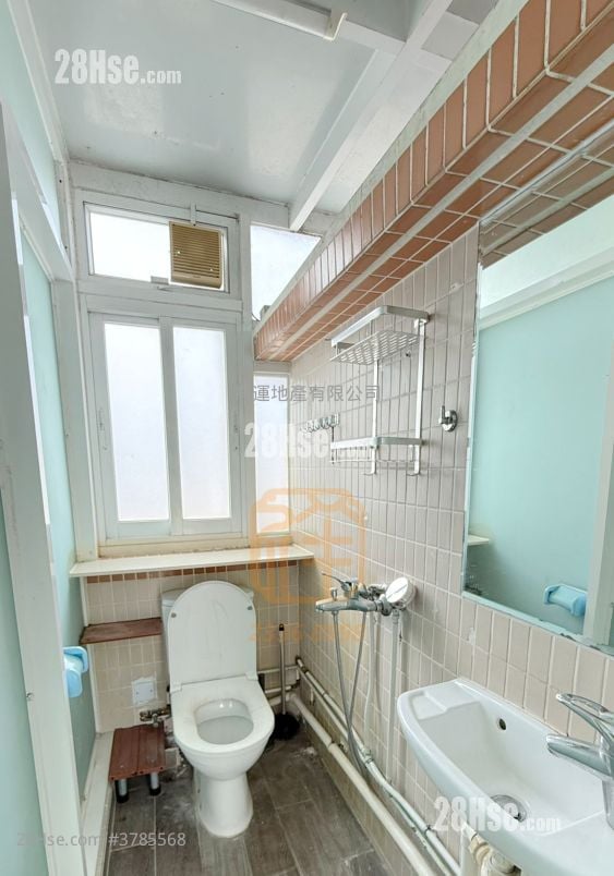 Village Sell 3 Bedrooms , 2 Bathrooms