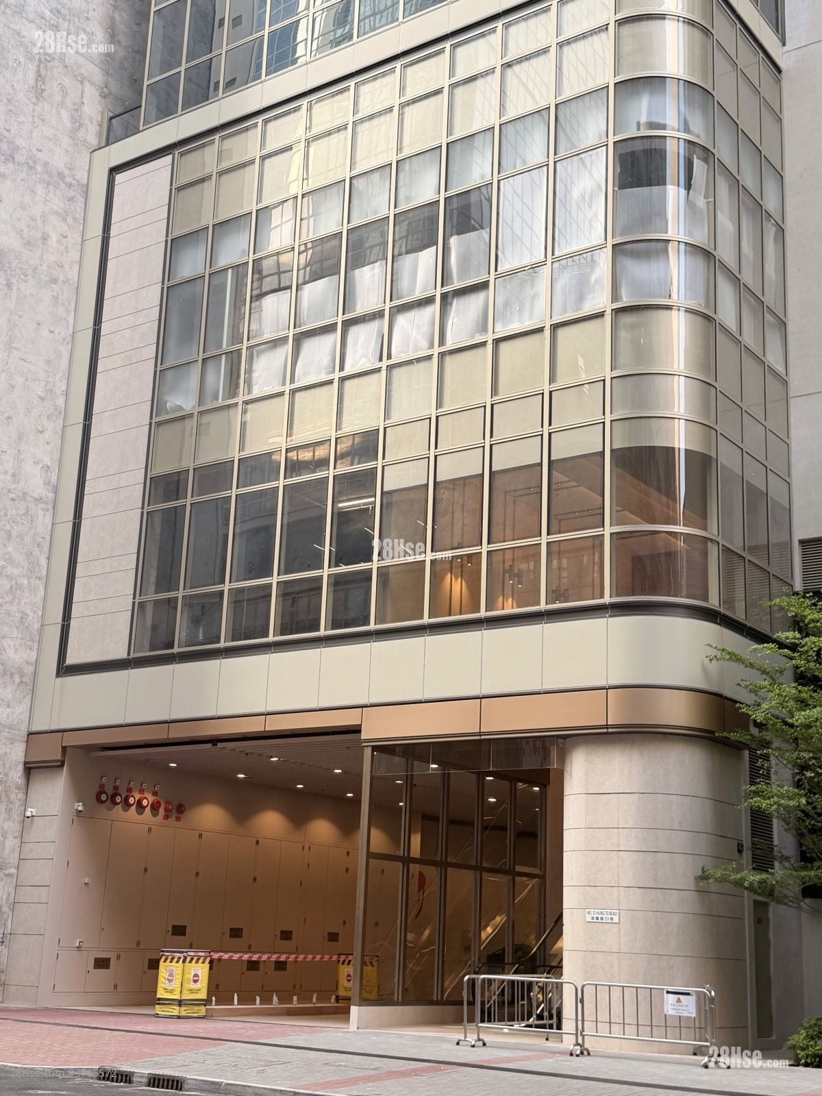 building outlook: Horizon Sea Rental