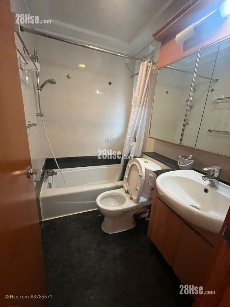 Liberte Rental 2 Bedrooms , 1 Bathroom 459 ft²