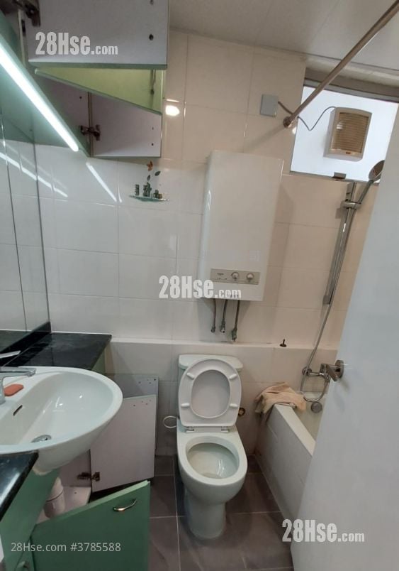 Taikoo Shing Sell 3 Bedrooms , 1 Bathroom 583 ft²