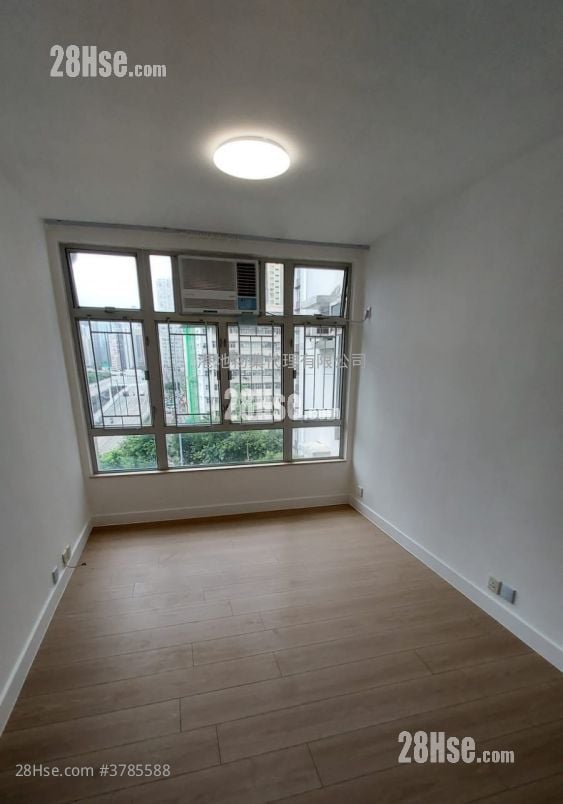 Taikoo Shing Sell 3 Bedrooms , 1 Bathroom 583 ft²