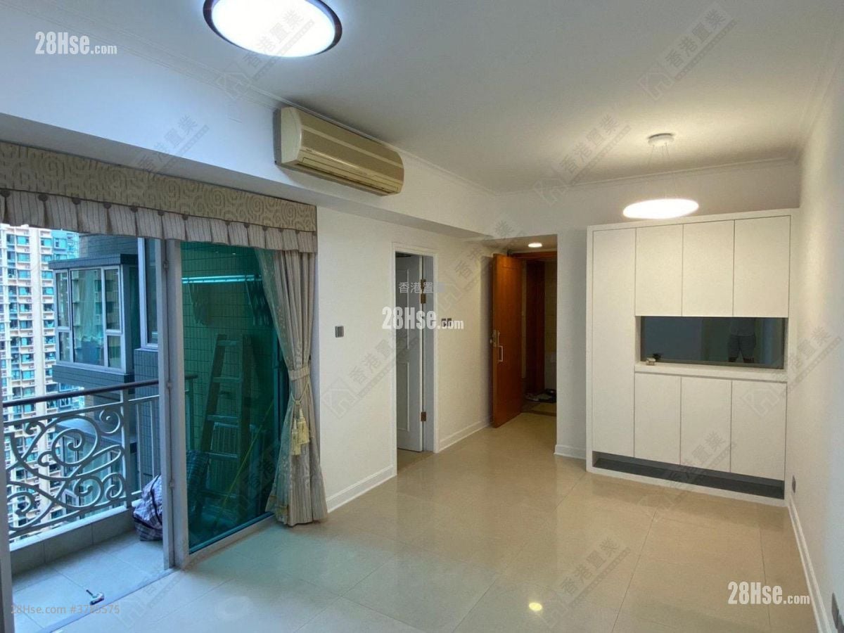 Banyan Garden Rental 2 Bedrooms , 1 Bathroom 511 ft²