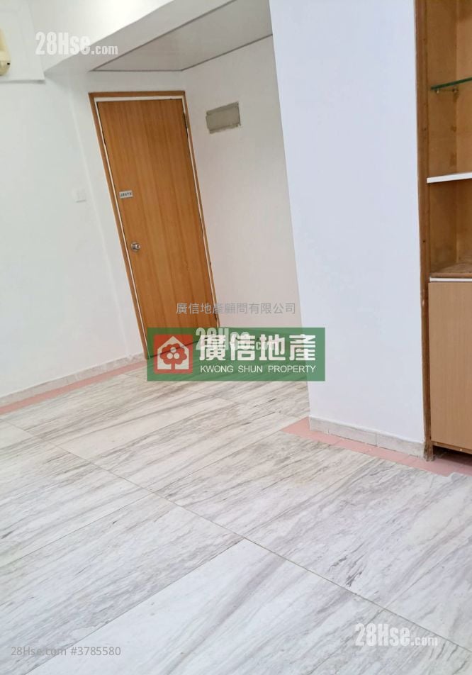 兆丰大楼 租盘 2 房 , 1 浴室 320 平方尺