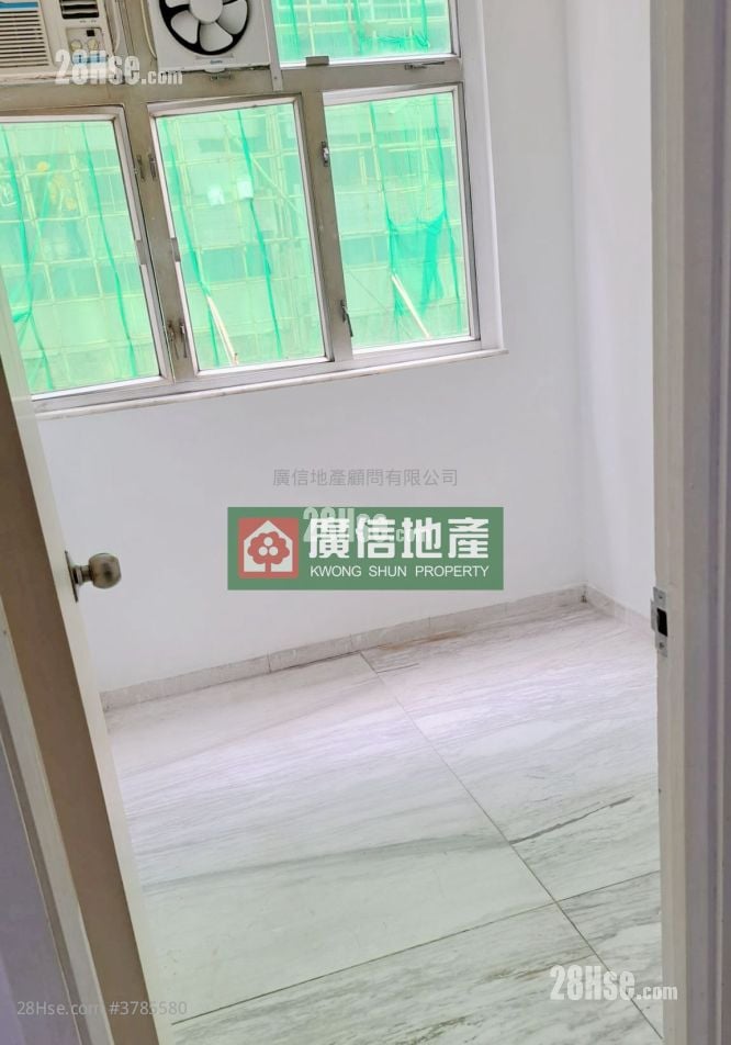 兆丰大楼 租盘 2 房 , 1 浴室 320 平方尺