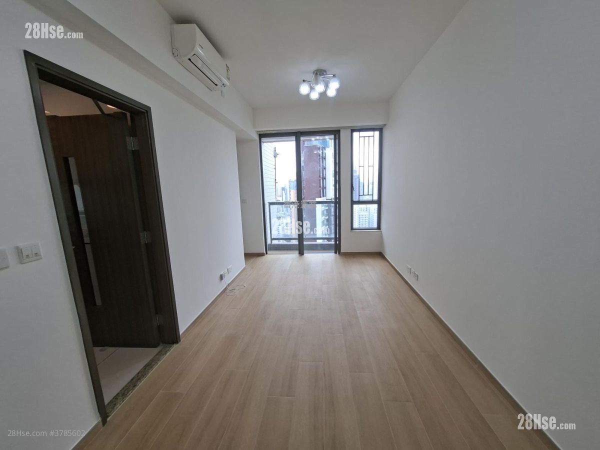 Heya Crystal Rental 2 Bedrooms , 1 Bathroom 525 ft²