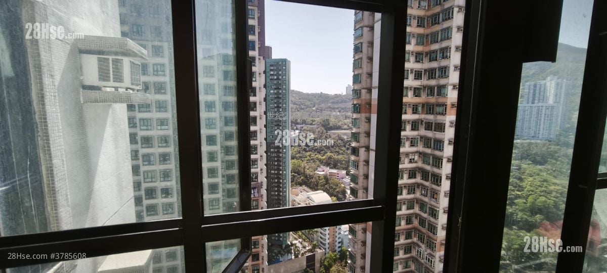 Finery Park Sell 527 ft²