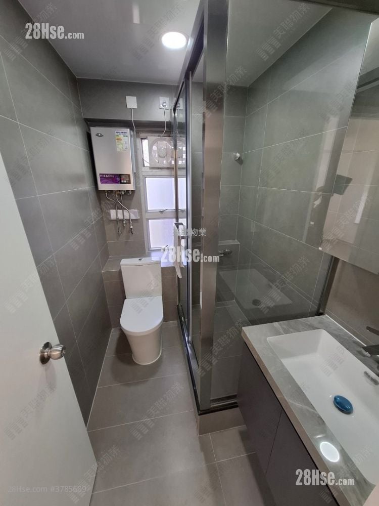 新葵芳花园 租盘 2 房 , 1 浴室 400 平方尺