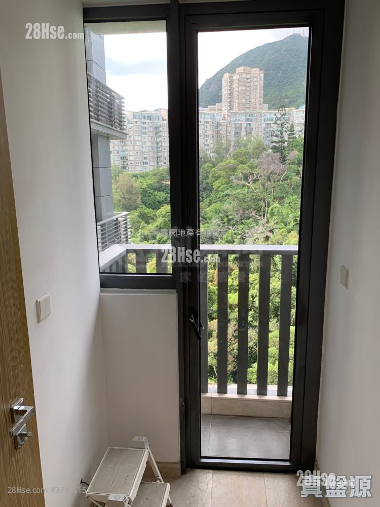 义德道1及3号 租盘 1,747 平方尺