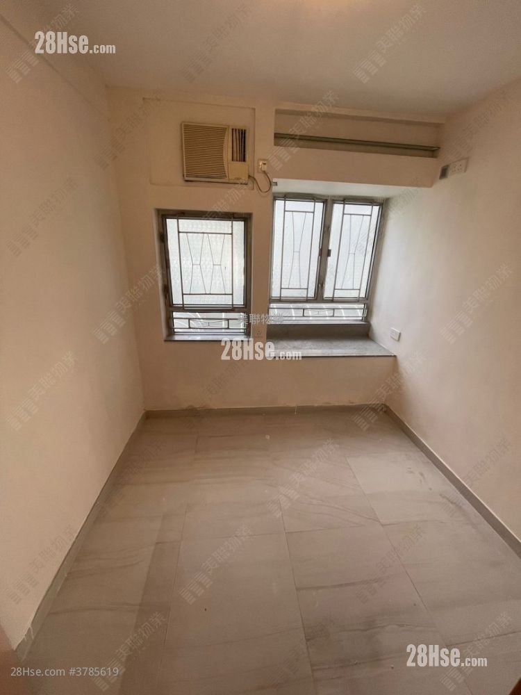New Kwai Fong Gardens Rental 2 Bedrooms , 1 Bathroom 415 ft²