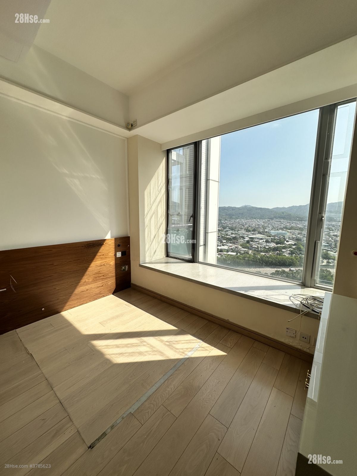 The Reach Rental 950 ft²