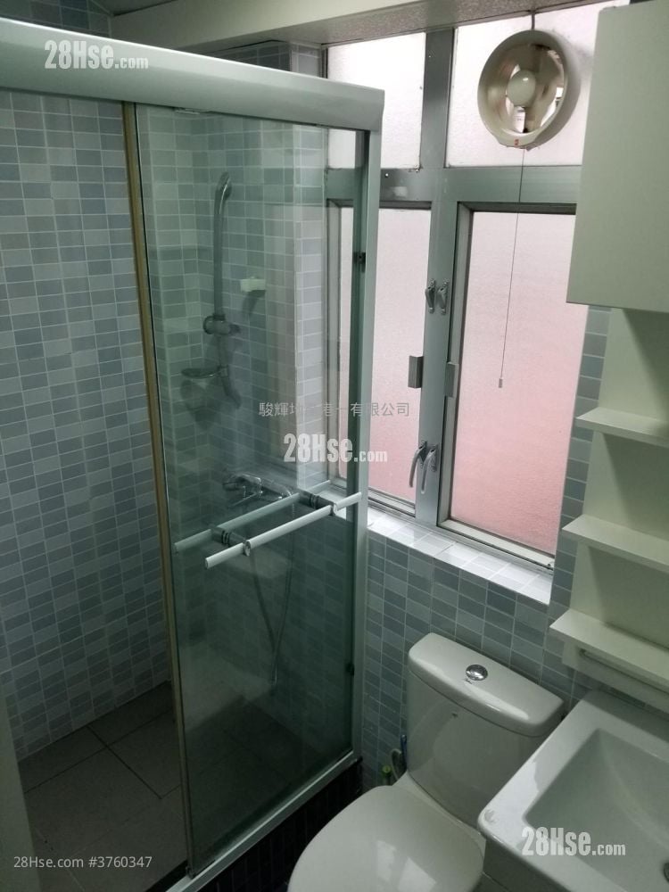 Pat Chun Mansion Sell 2 Bedrooms , 1 Bathroom 246 ft²