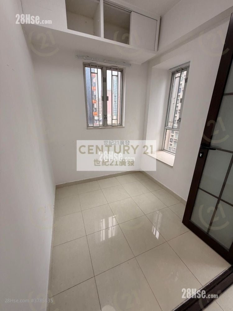 Sun Ming Building Rental 2 Bedrooms , 1 Bathroom 244 ft²