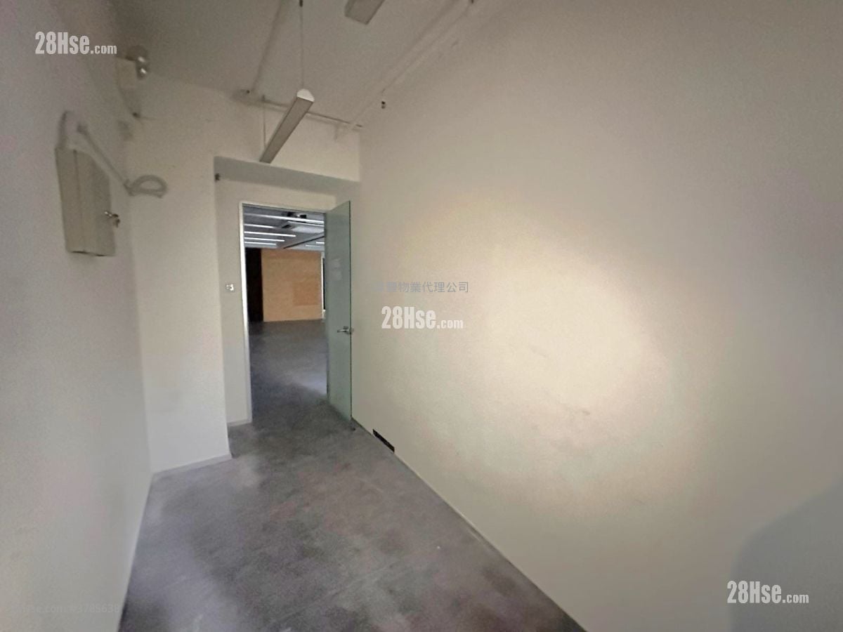 荣吉工业大厦 租盘 1 房 1,100 平方尺