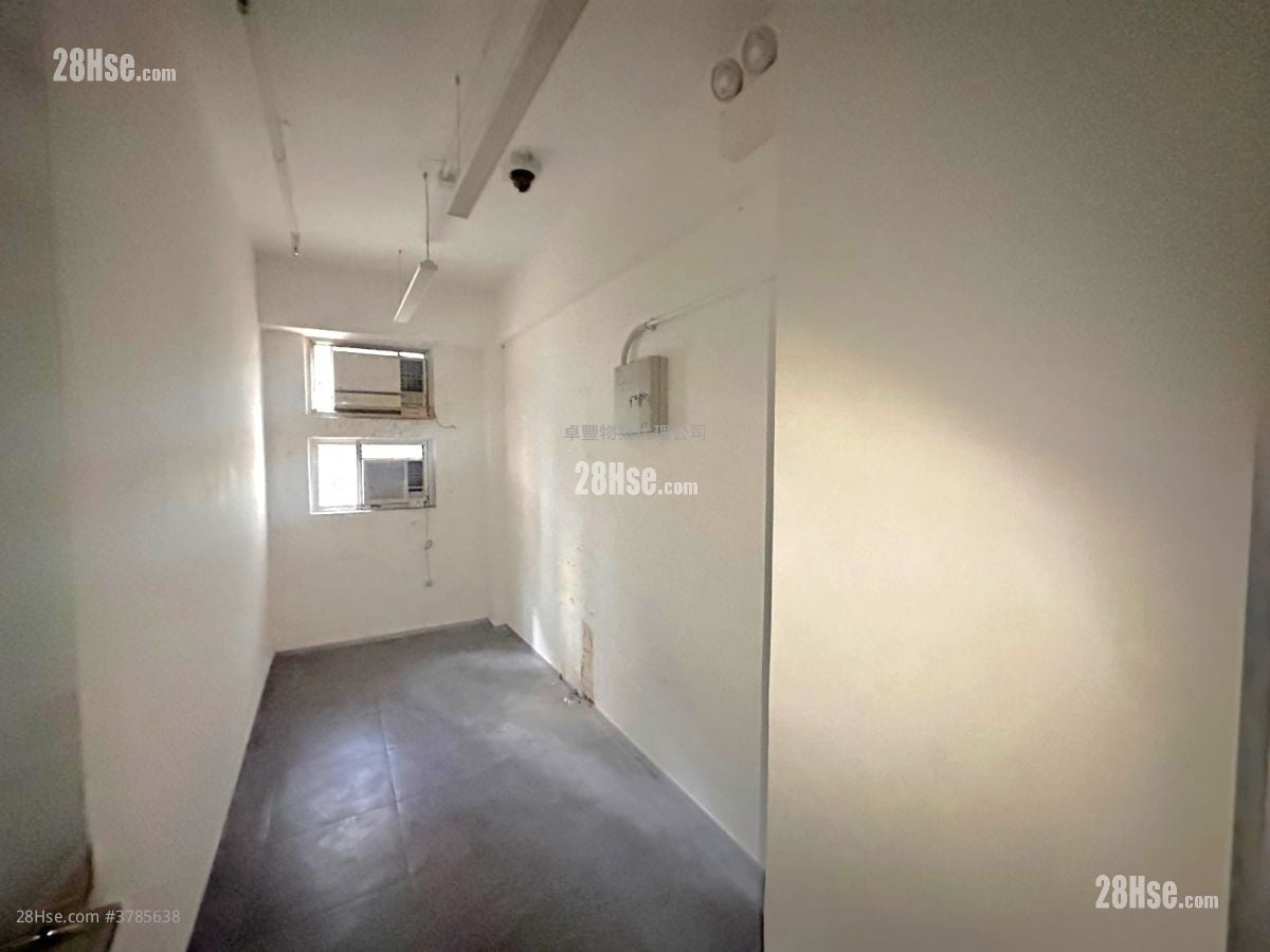 荣吉工业大厦 租盘 1 房 1,100 平方尺