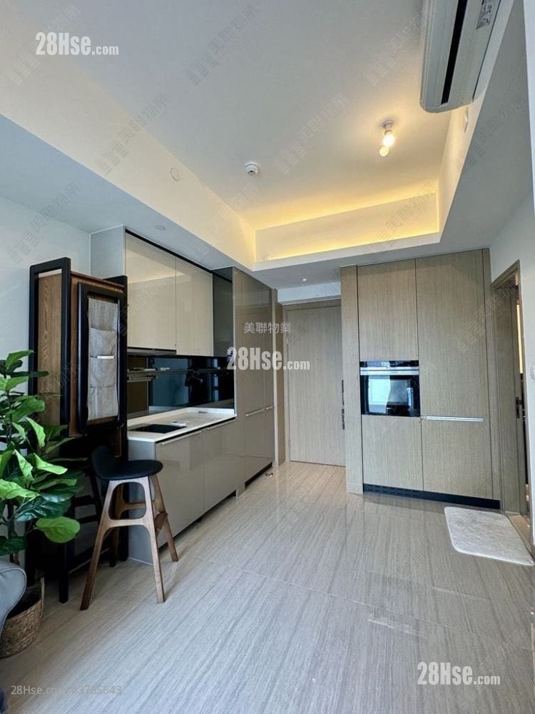 Cullinan West Rental 416 ft²