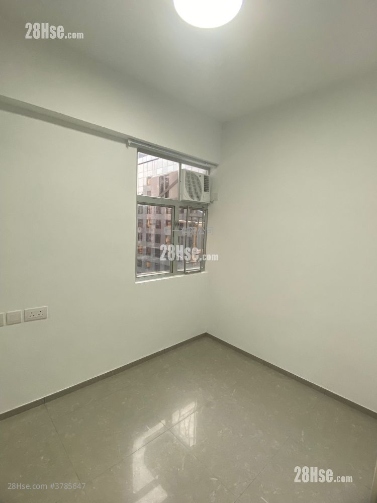Pollock Building Rental Studio , 1 Bathroom 150 ft²