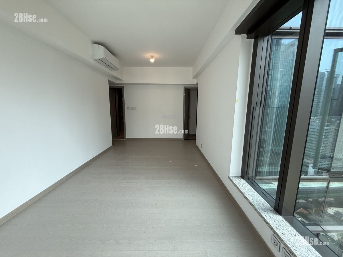 living room: The Southside Sell 3 Bedrooms , 2 Bathrooms 773 ft²