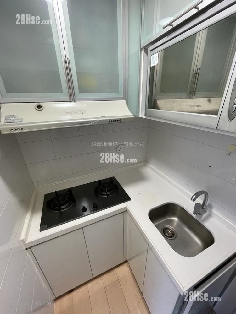 Harbour Court Sell 1 Bedroom , 1 Bathroom 248 ft²