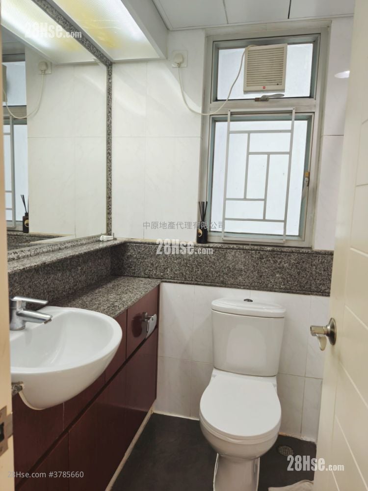 翠丰台 租盘 424 平方尺