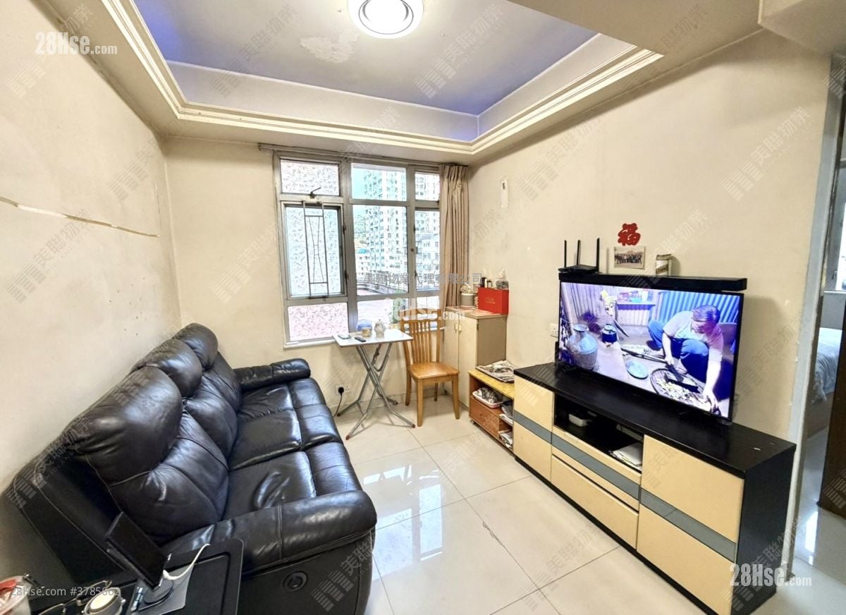 East Asia Gardens Sell 2 Bedrooms , 1 Bathroom 460 ft²