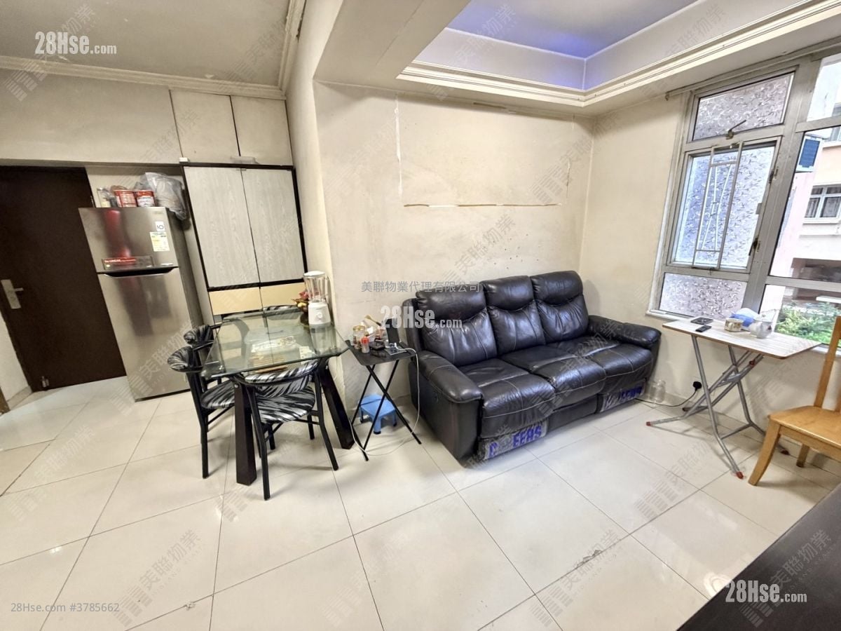 East Asia Gardens Sell 2 Bedrooms , 1 Bathroom 460 ft²